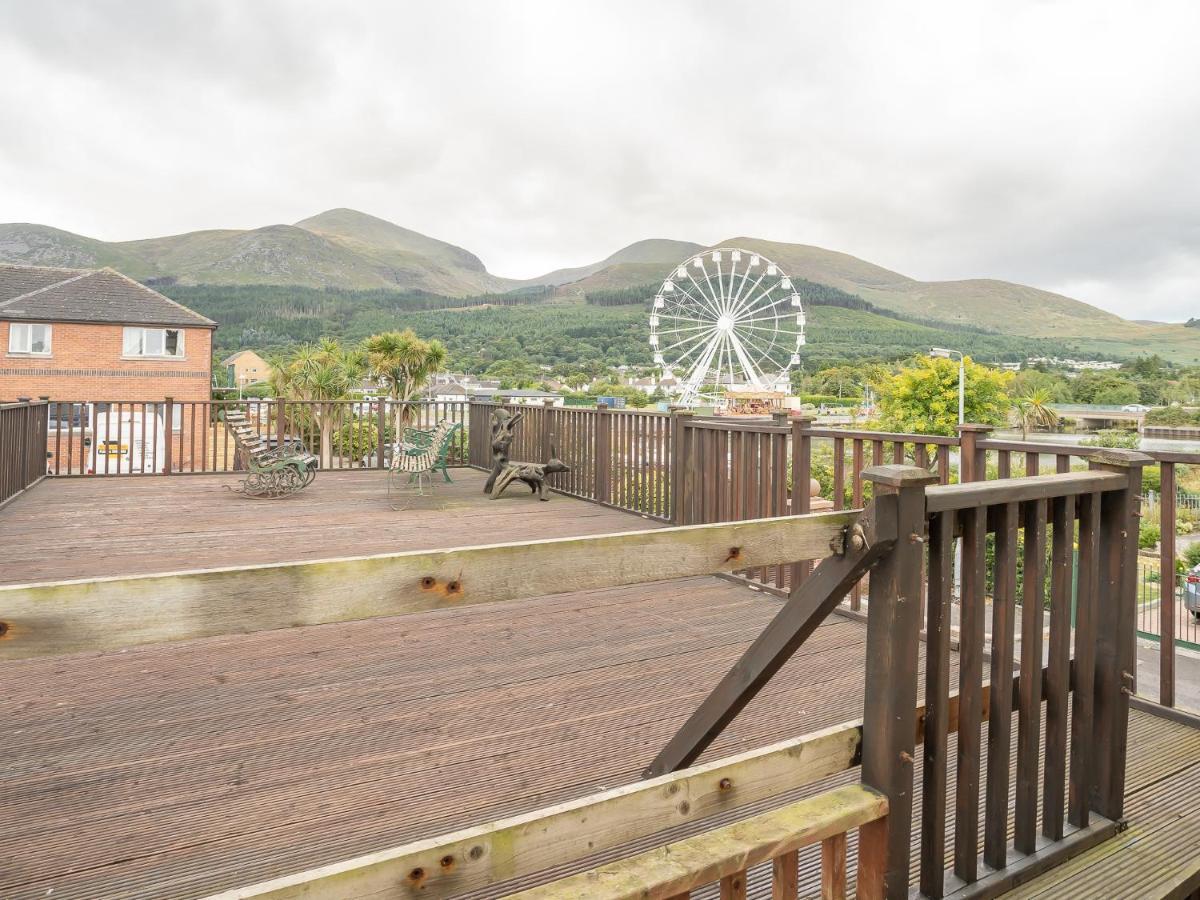 The Views Townhouse Villa Newcastle  Buitenkant foto